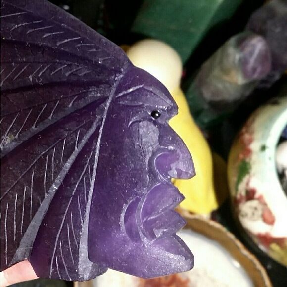 343g Fluorite Native American Headdress Totem - Picture 3 of 6